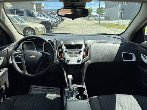 Used 2012 Chevrolet Equinox LS AWD/4WD image 18