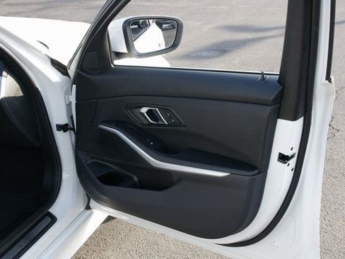 Used 2025 BMW 330i xDrive Sedan image 34