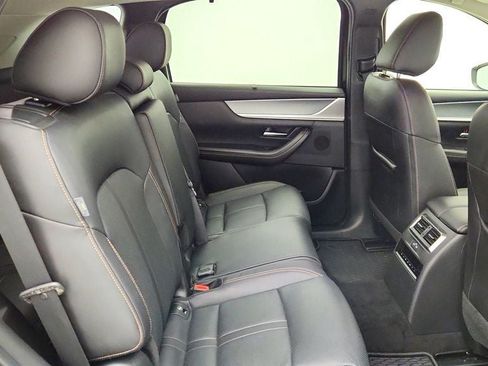 Used 2024 MAZDA CX-90 3.3 Turbo w/ Preferred Plus AWD/4WD image 24