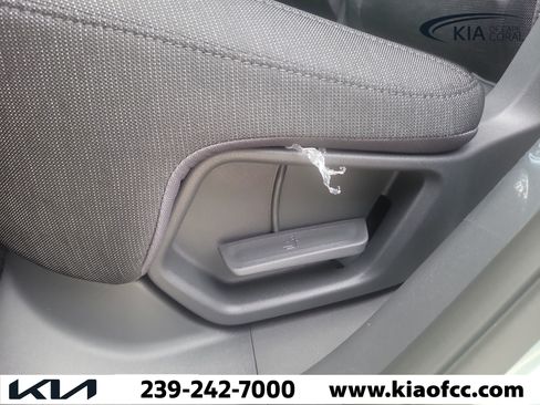 New 2027 Kia Seltos S FWD image 12