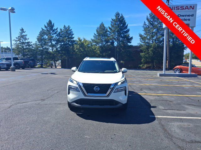 Certified 2023 Nissan Rogue SV w/ SV Premium B Package AWD/4WD image 4