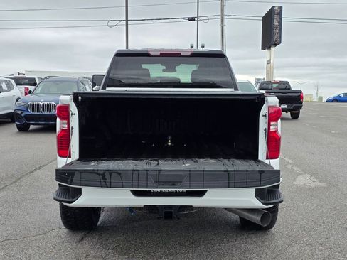 Used 2024 Chevrolet Silverado 2500 LT image 7