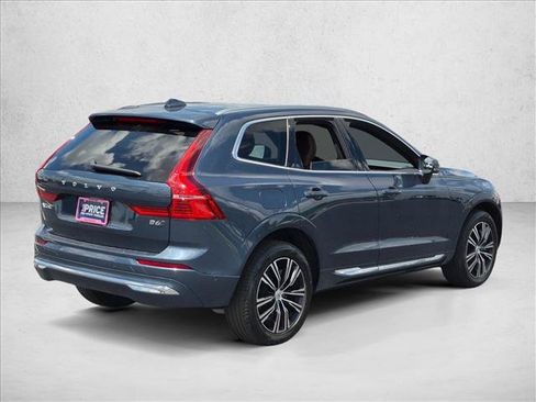 Used 2022 Volvo XC60 B6 Inscription w/ Advanced Package AWD/4WD image 5