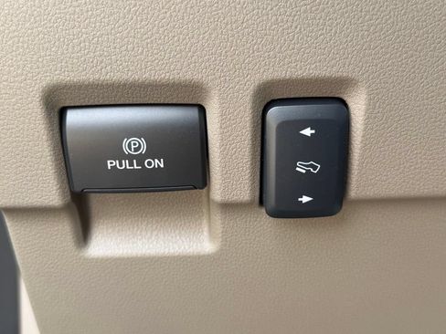 New 2026 Ford F450 Platinum w/ Platinum Plus Package AWD/4WD image 42