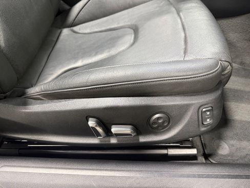 Used 2014 Audi RS 5 Cabriolet image 31