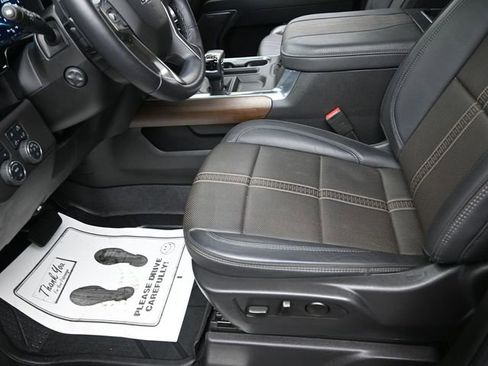 Certified 2025 Chevrolet Silverado 1500 High Country image 15