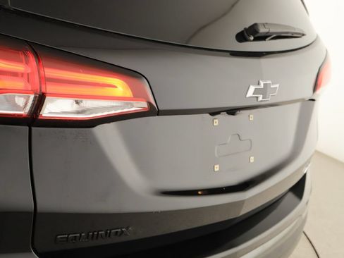 Used 2023 Chevrolet Equinox RS w/ RS Leather Package FWD image 35