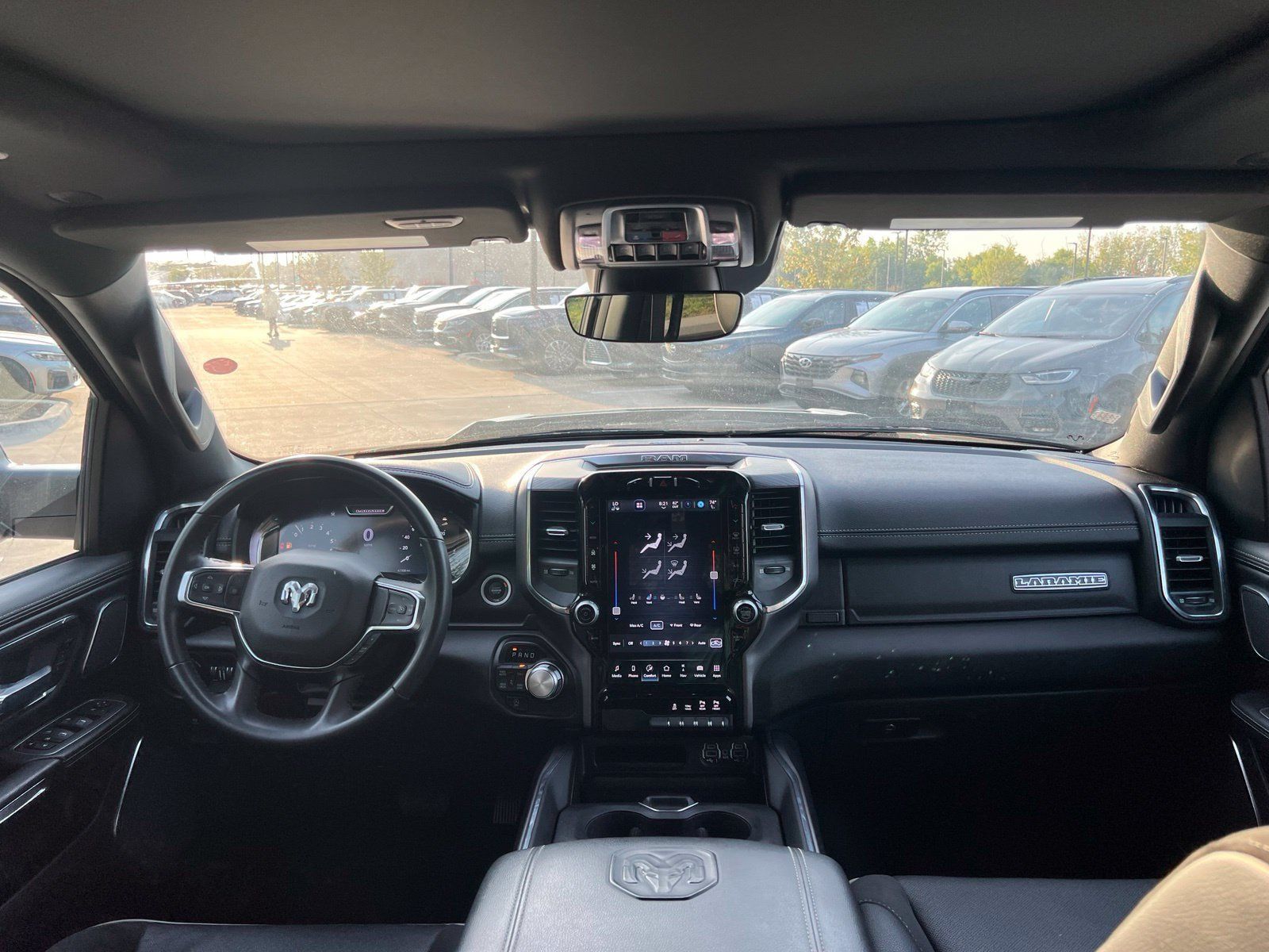 Used 2024 RAM 1500 Laramie AWD/4WD image 25