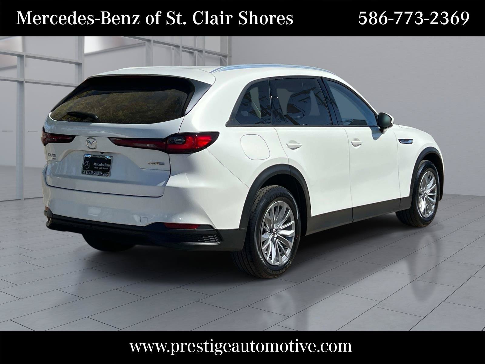 Used 2024 MAZDA CX-90 Plug-In Hybrid w/ Preferred AWD/4WD image 6