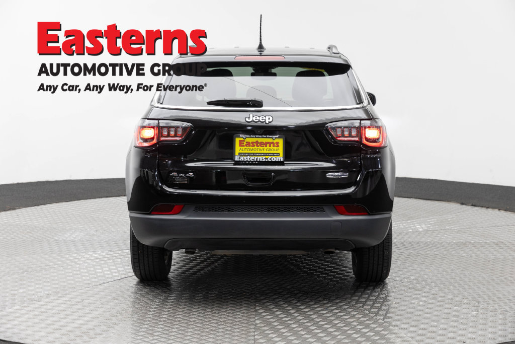 Used 2024 Jeep Compass Latitude AWD/4WD image 7