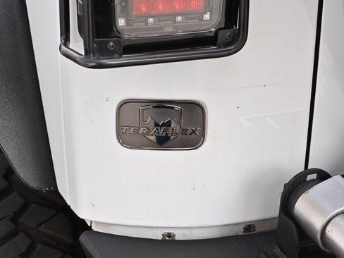 Used 2015 Jeep Wrangler Unlimited Sport image 40