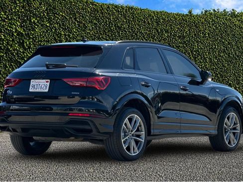 Used 2023 Audi Q3 2.0T Premium AWD/4WD image 4