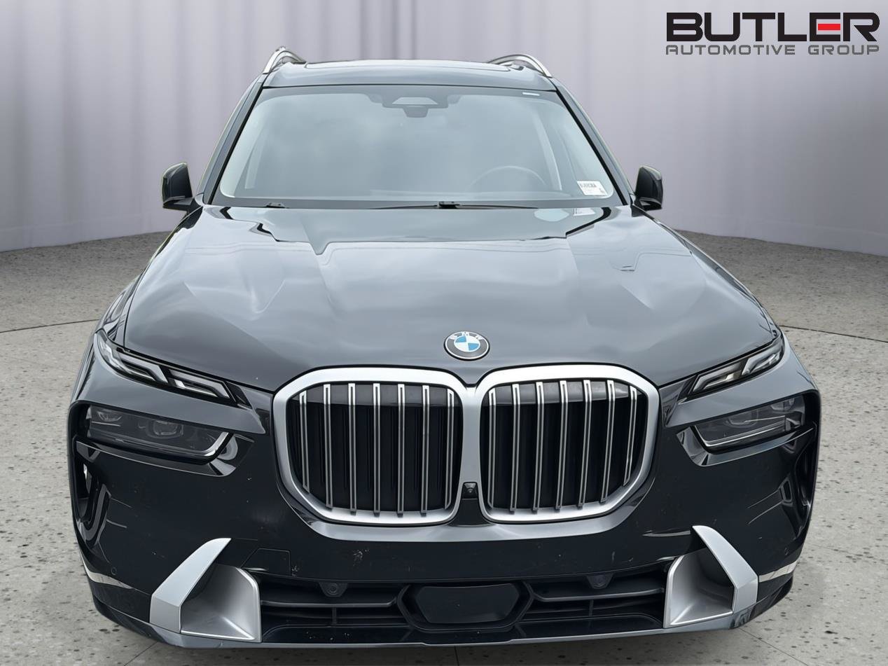 Used 2024 BMW X7 xDrive40i AWD/4WD image 4