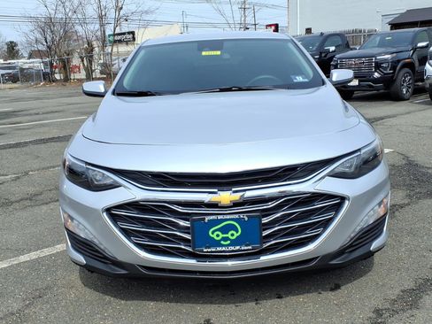 Certified 2019 Chevrolet Malibu LT w/ Driver Confidence Package II image 2