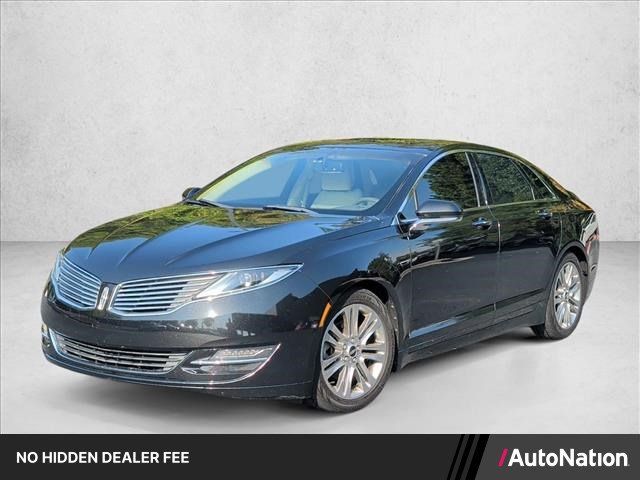 Used 2013 Lincoln MKZ FWD image 1