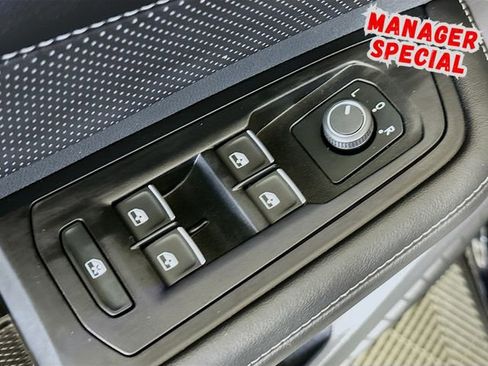 Used 2024 Volkswagen Atlas SEL image 20