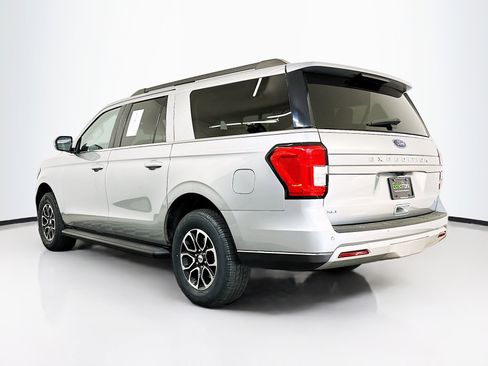 Used 2024 Ford Expedition Max XLT image 5