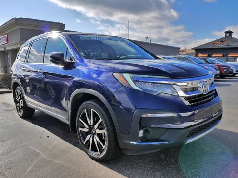 Used 2020 Honda Pilot Touring image 2