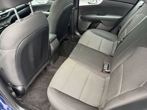 Certified 2023 Kia Forte LXS FWD image 16