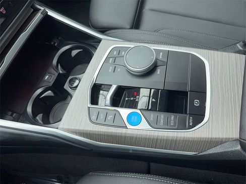 Used 2025 BMW i4 eDrive40 image 35