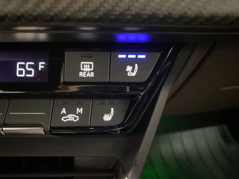 Used 2023 Audi RS e-tron GT w/ Carbon Performance Package image 53