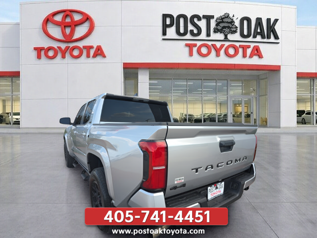 Used 2024 Toyota Tacoma SR5 AWD/4WD image 4