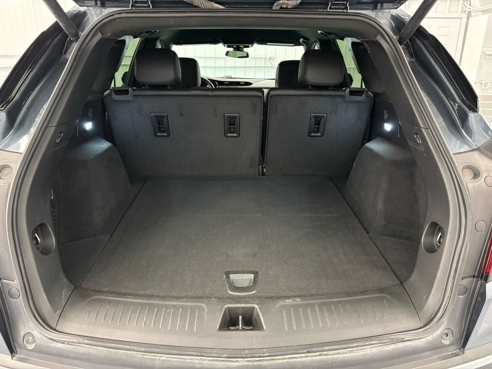 Used 2021 Cadillac XT5 Luxury FWD image 35