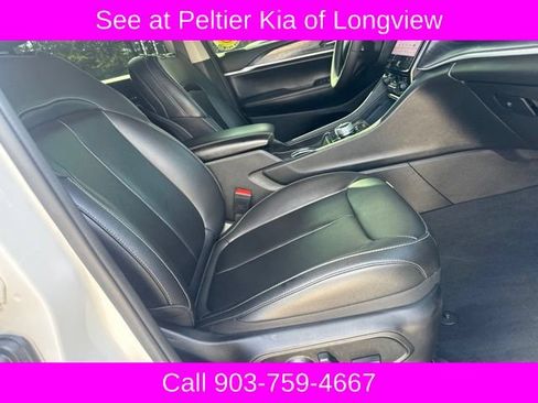 Used 2024 Jeep Grand Cherokee L Limited w/ Black Appearance Package AWD/4WD image 10