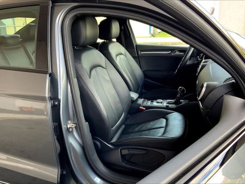 Used 2020 Audi A3 2.0T Premium image 8