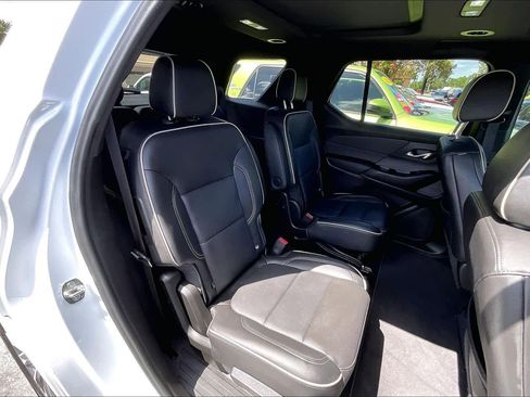 Certified 2022 Chevrolet Traverse Premier image 26