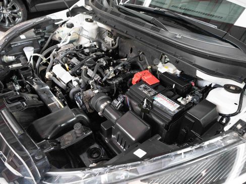 Used 2023 Nissan Kicks S FWD image 33