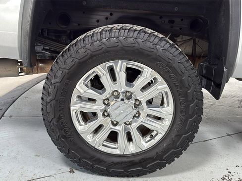 Used 2018 GMC Sierra 2500 Denali w/ Duramax Plus Package image 22