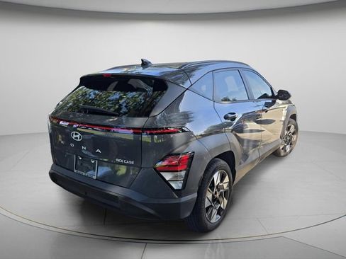 Used 2024 Hyundai Kona SEL w/ Convenience Package FWD image 6