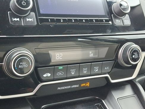 Used 2018 Honda CR-V LX image 15