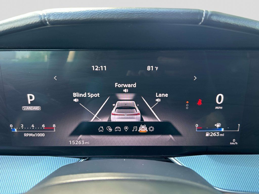 Certified 2025 Nissan Murano SL w/ Cargo Package AWD/4WD image 27