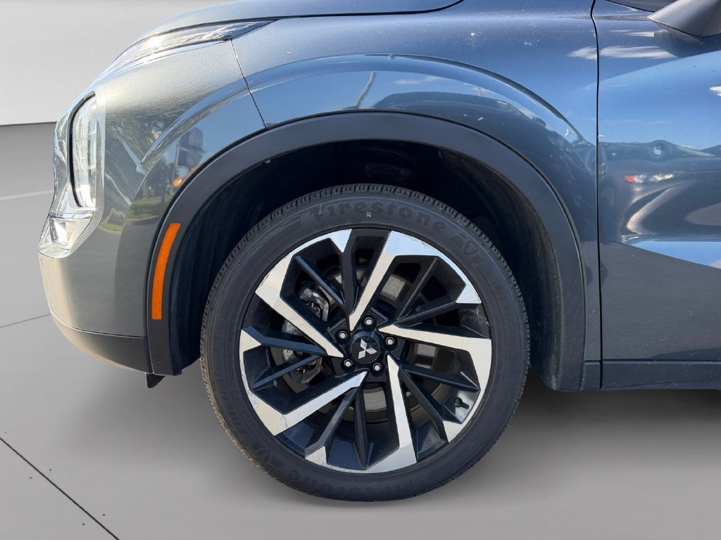 Used 2024 Mitsubishi Outlander SE FWD image 30