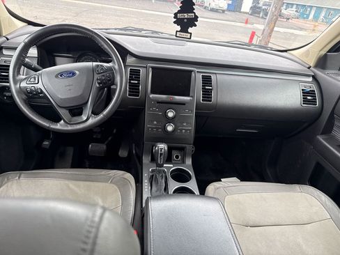 Used 2017 Ford Flex SEL w/ Equipment Group 202A FWD image 11