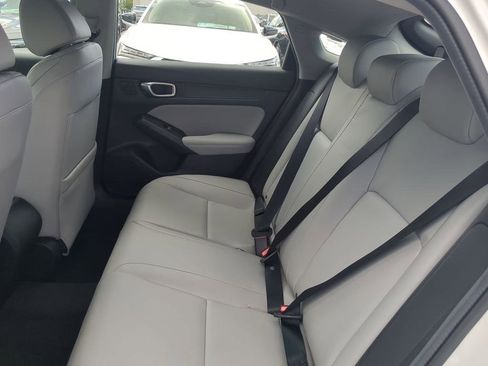 New 2025 Acura Integra Base image 14