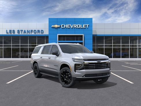 New 2026 Chevrolet Suburban LT AWD/4WD image 1