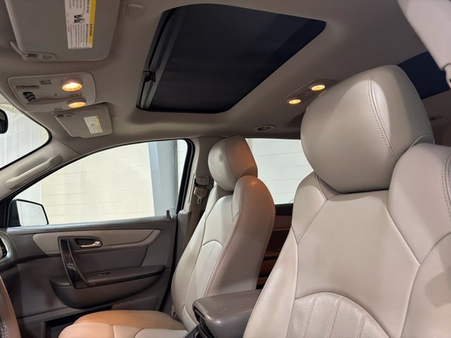 Used 2015 Chevrolet Traverse LTZ AWD/4WD image 21