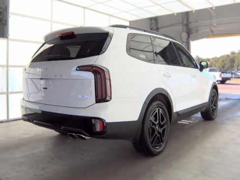 Used 2024 Kia Telluride EX X-Line AWD/4WD image 2
