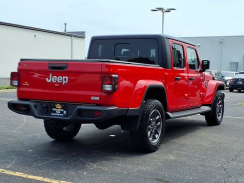 Used 2022 Jeep Gladiator Overland w/ Cold Weather Group AWD/4WD image 6