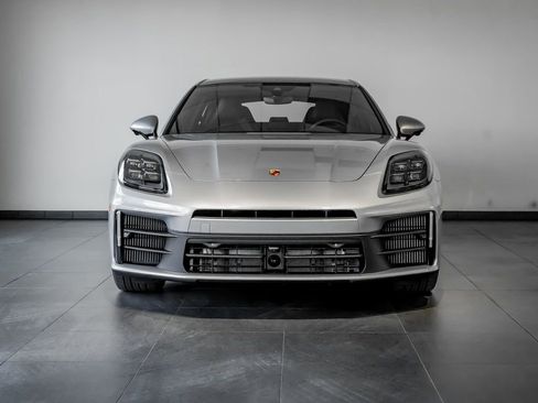 New 2026 Porsche Panamera 4 image 10