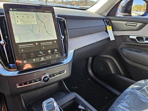 New 2026 Volvo XC90 B6 Ultra w/ Protection Package Premier image 13