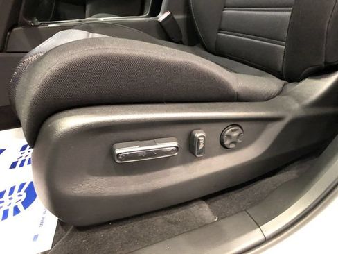Used 2020 Honda CR-V EX image 12