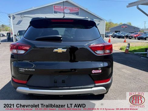 Used 2021 Chevrolet TrailBlazer LT AWD/4WD image 4