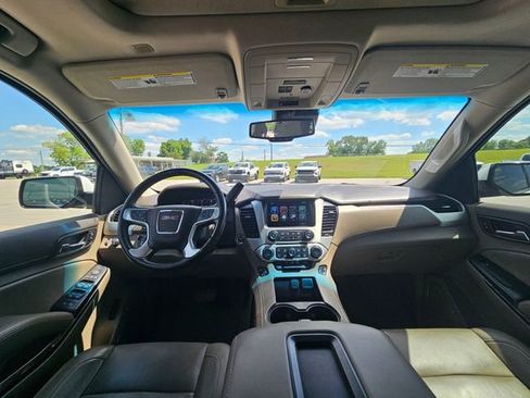 Used 2019 GMC Yukon SLT w/ Premium Edition RWD image 12