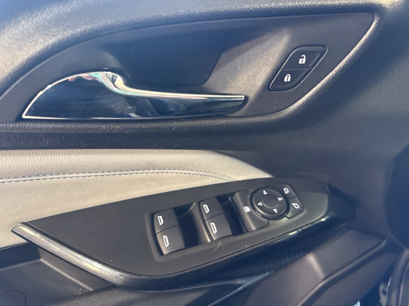 Used 2024 Chevrolet Trax LT FWD image 18