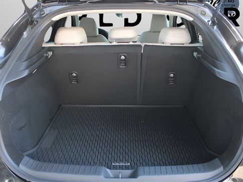 New 2025 MAZDA CX-30 AWD 2.5 S w/ Preferred Package image 38