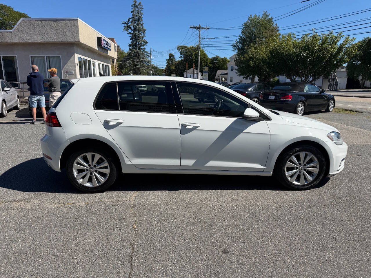 Used 2018 Volkswagen Golf SE FWD image 9